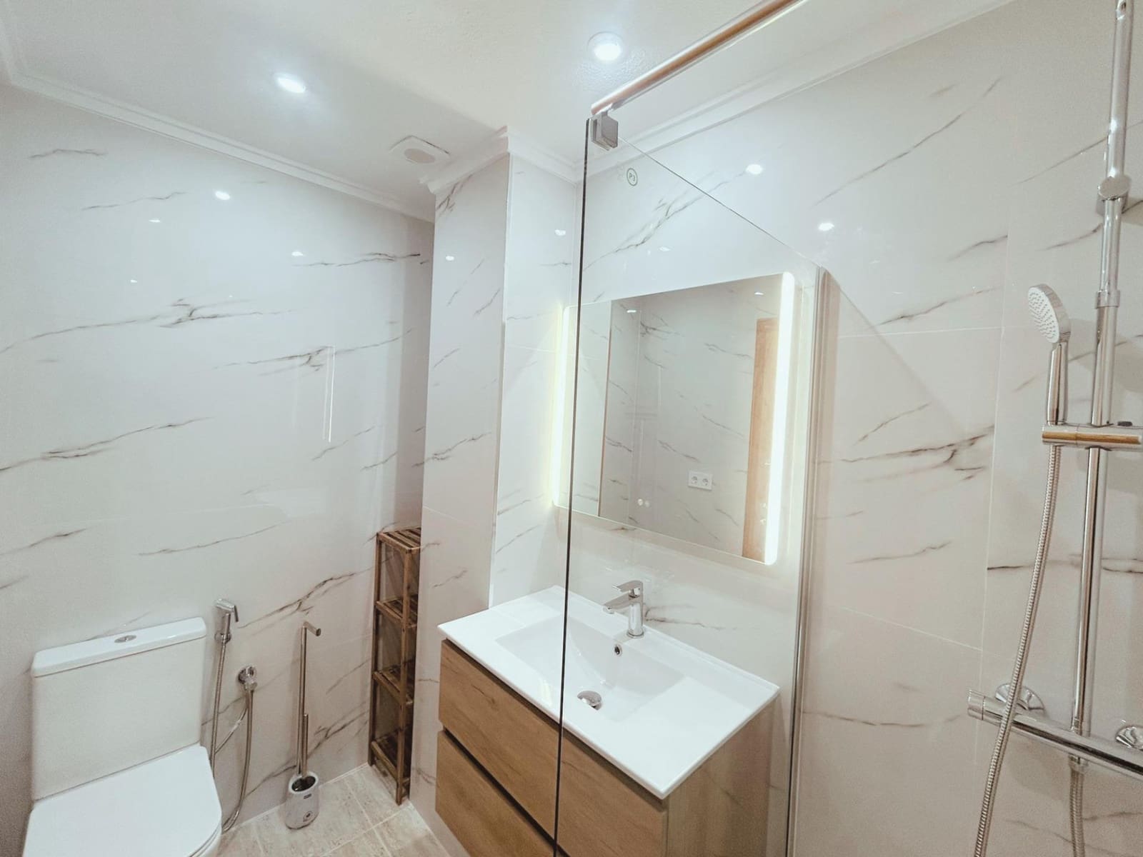 2 chambre Appartement à vendre à Torrevieja avec piscine garage - 134 500 € (Ref: 9561942)