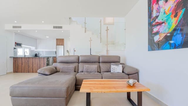 Chalet de 3 habitaciones en Desamparados - Hurchillo - Torremendo, Orihuela en venta con piscina - 489.999 € (Ref: 9591416)