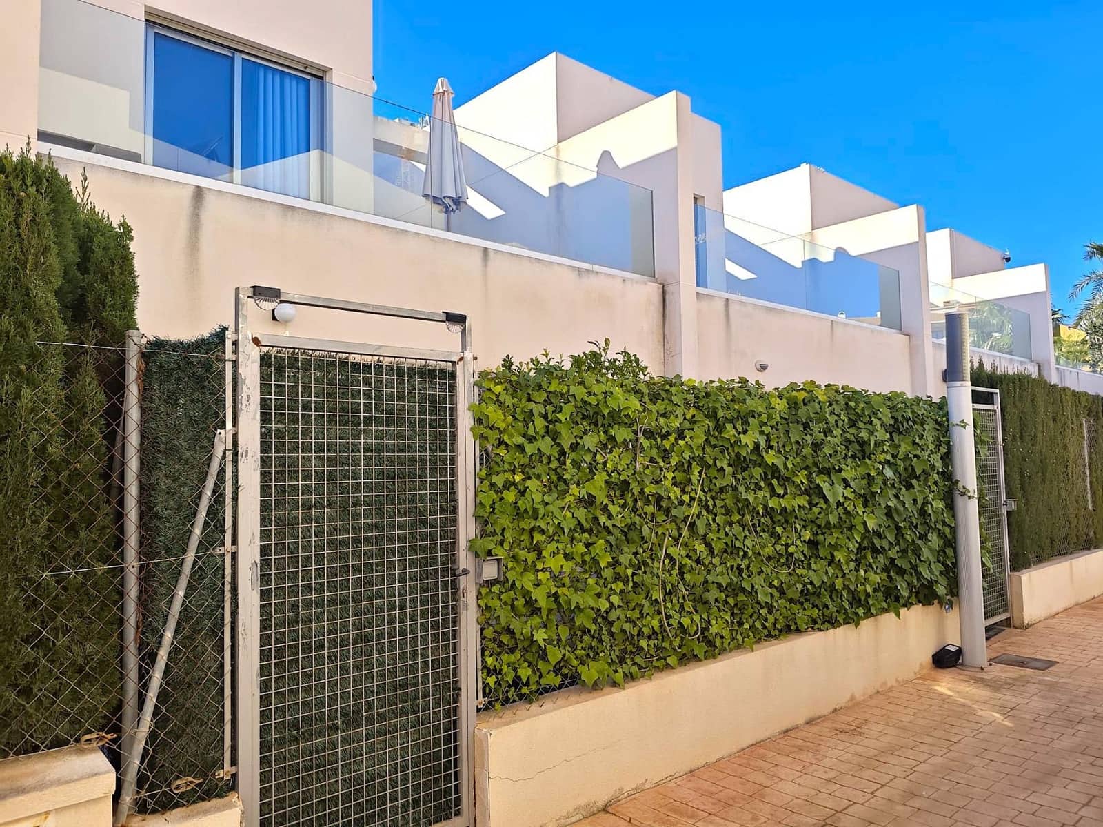 3 chambre Appartement à vendre à Orihuela Costa avec piscine garage - 375 000 € (Ref: 9599654)