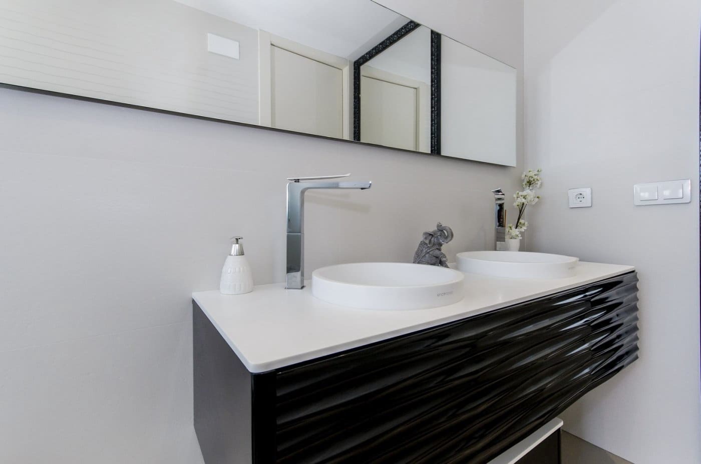 3 bedroom Villa for sale in Campoamor with pool - € 1,195,000 (Ref: 9615950)