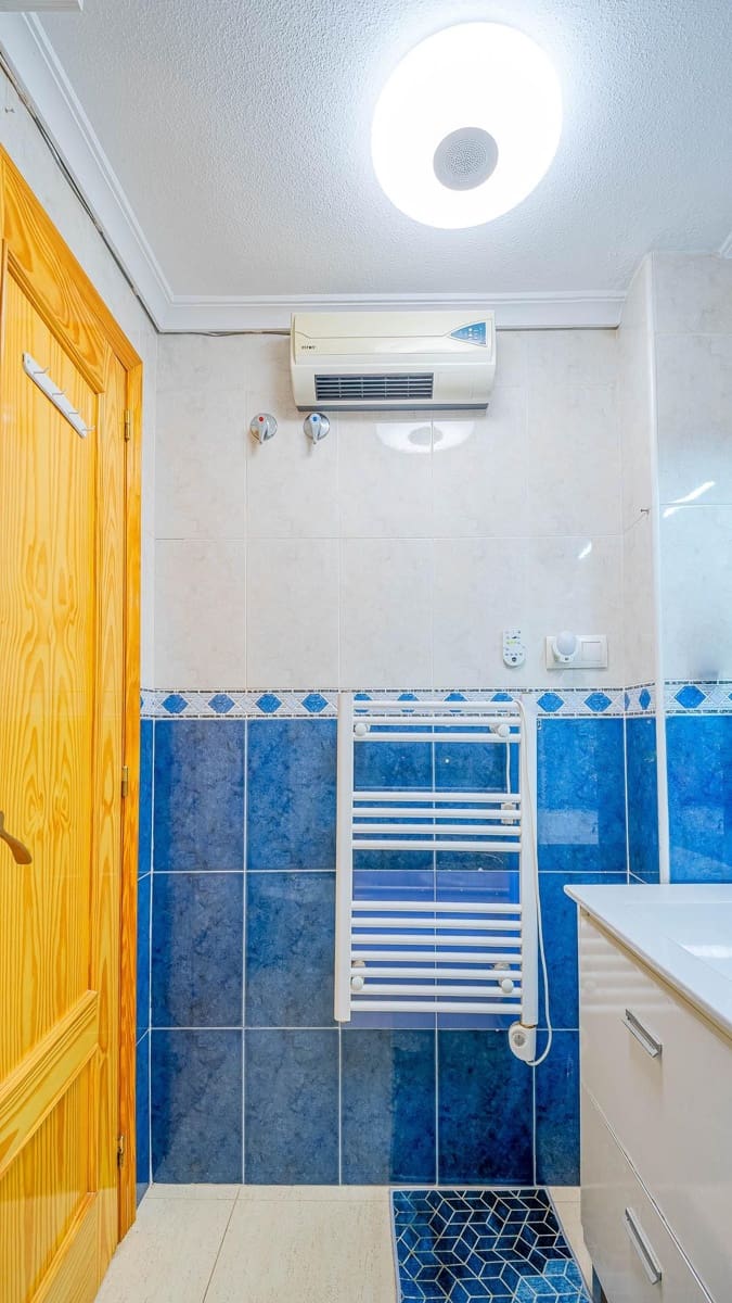 Bungalow de 3 habitaciones en Gran Alacant en venta con piscina - 224.999 € (Ref: 9627696)