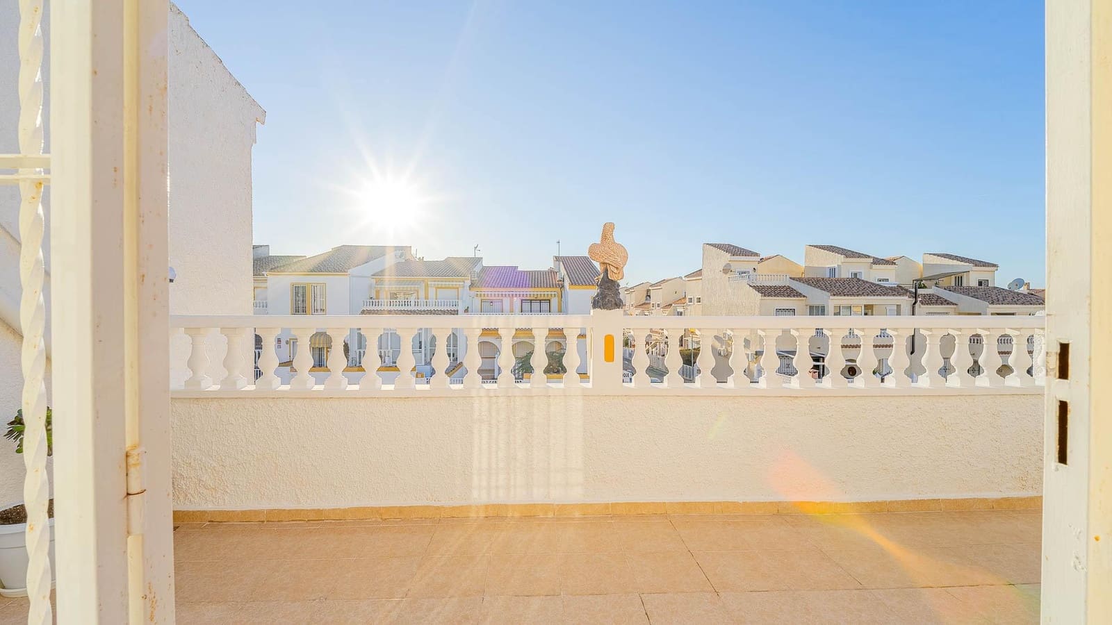 3 quarto Bungalow para venda em Gran Alacant com piscina - 224 999 € (Ref: 9627696)