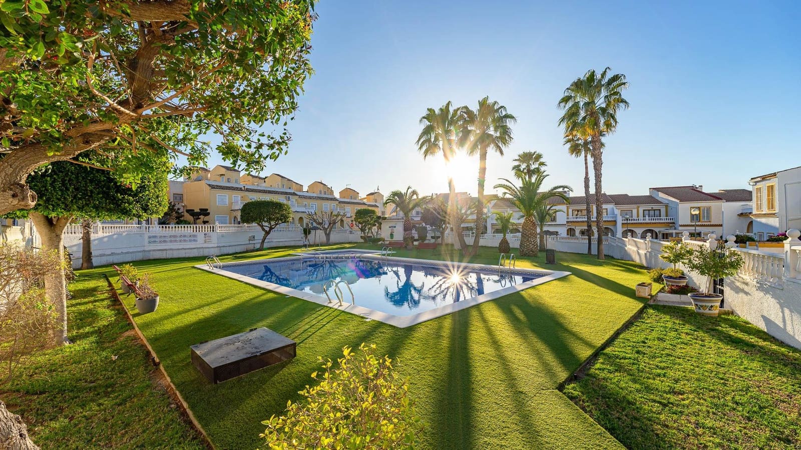 3 quarto Bungalow para venda em Gran Alacant com piscina - 224 999 € (Ref: 9627696)