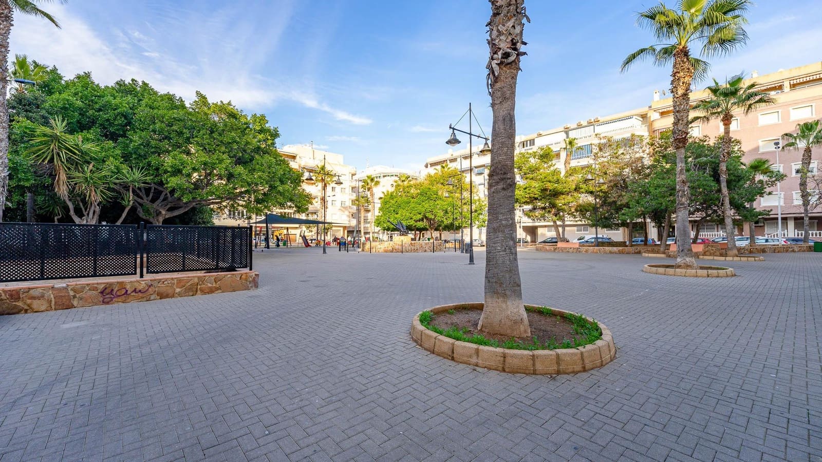 2 soverom Penthouse til salgs i Torrevieja - € 139 999 (Ref: 9627697)