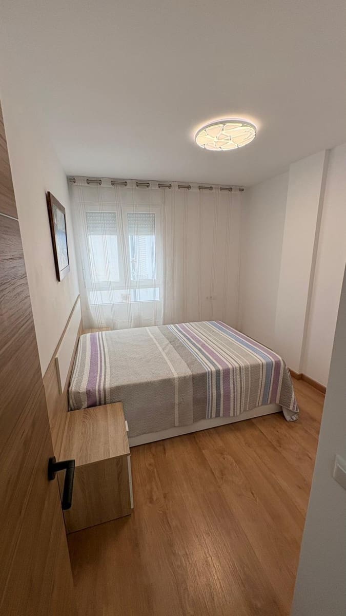 Apartamento de 3 habitaciones en Torrevieja en venta - 244.999 € (Ref: 9627698)