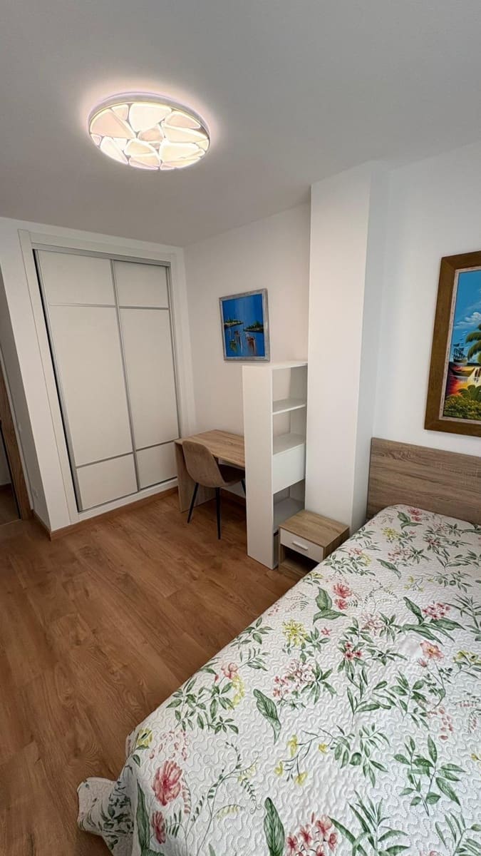 Apartamento de 3 habitaciones en Torrevieja en venta - 244.999 € (Ref: 9627698)