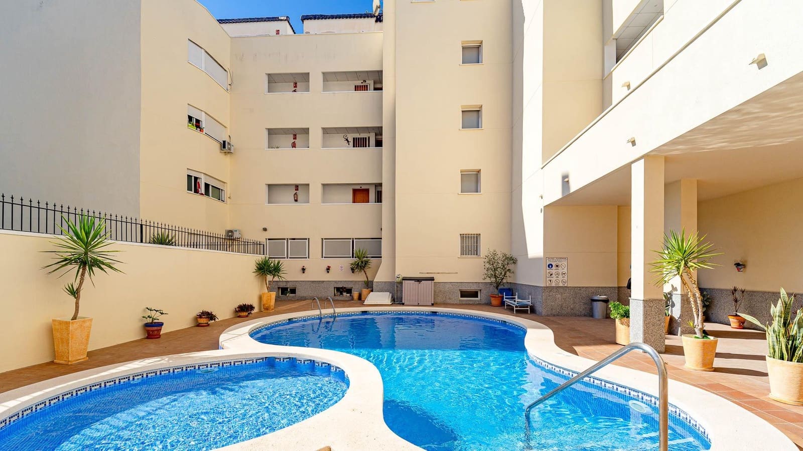 3 sypialnia Apartament na sprzedaż w Almoradi z basenem - 139 900 € (Ref: 9634420)