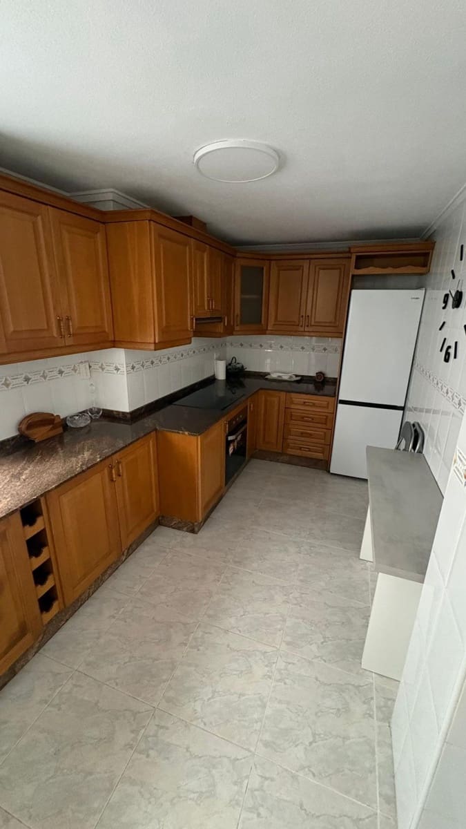 3 quarto Apartamento para venda em Torrevieja - 229 999 € (Ref: 9634421)