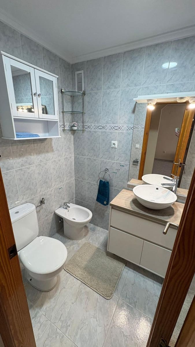 3 quarto Apartamento para venda em Torrevieja - 229 999 € (Ref: 9634421)