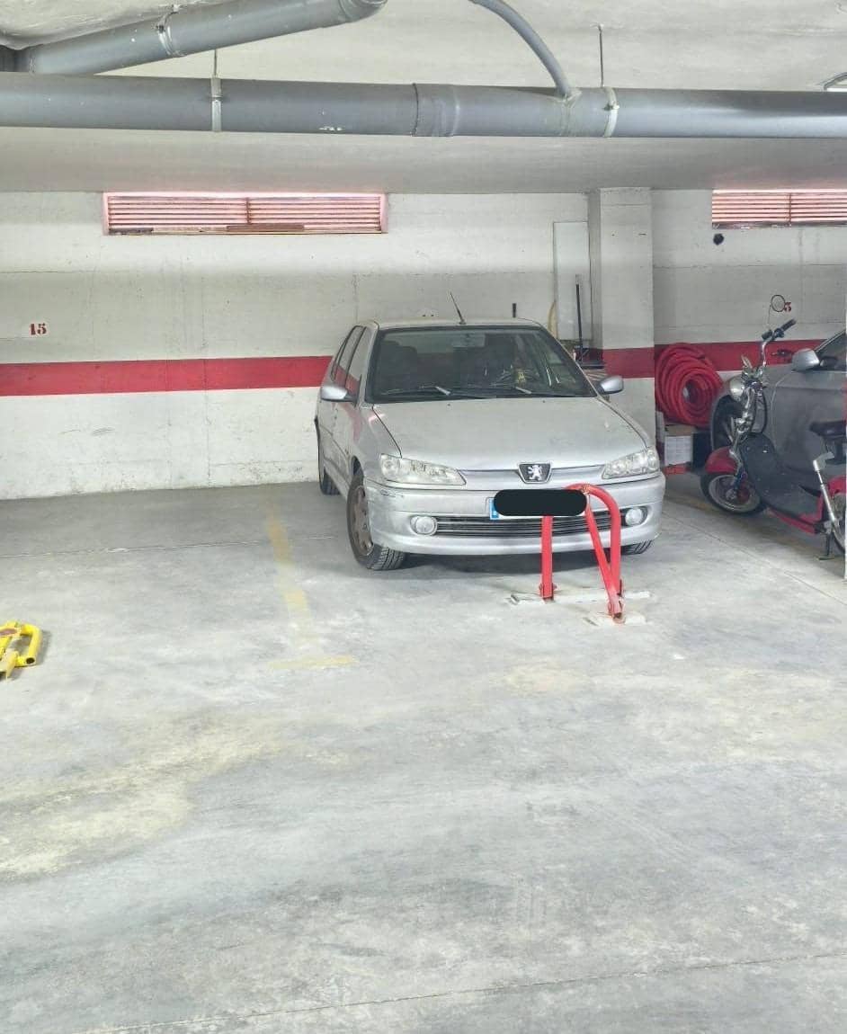 Garage in vendita in Torrevieja - 11.999 € (Rif: 9637720)