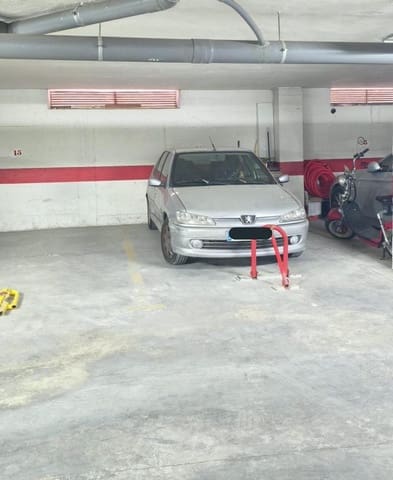 Garage zu verkaufen in Centro, Torrevieja - 11.999 € (Ref: 9637720)