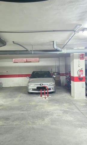Garage zu verkaufen in Centro, Torrevieja - 11.999 € (Ref: 9637720)
