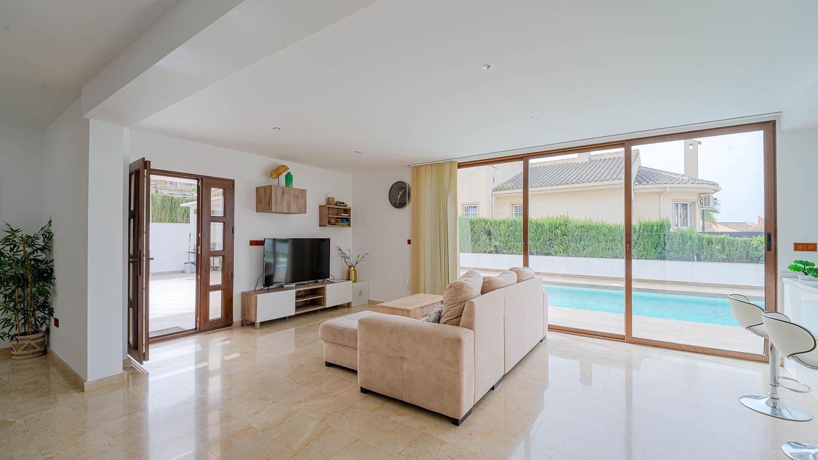 6 chambre Villa/Maison à vendre à Dona Pepa avec piscine - 565 000 € (Ref: 9652124)