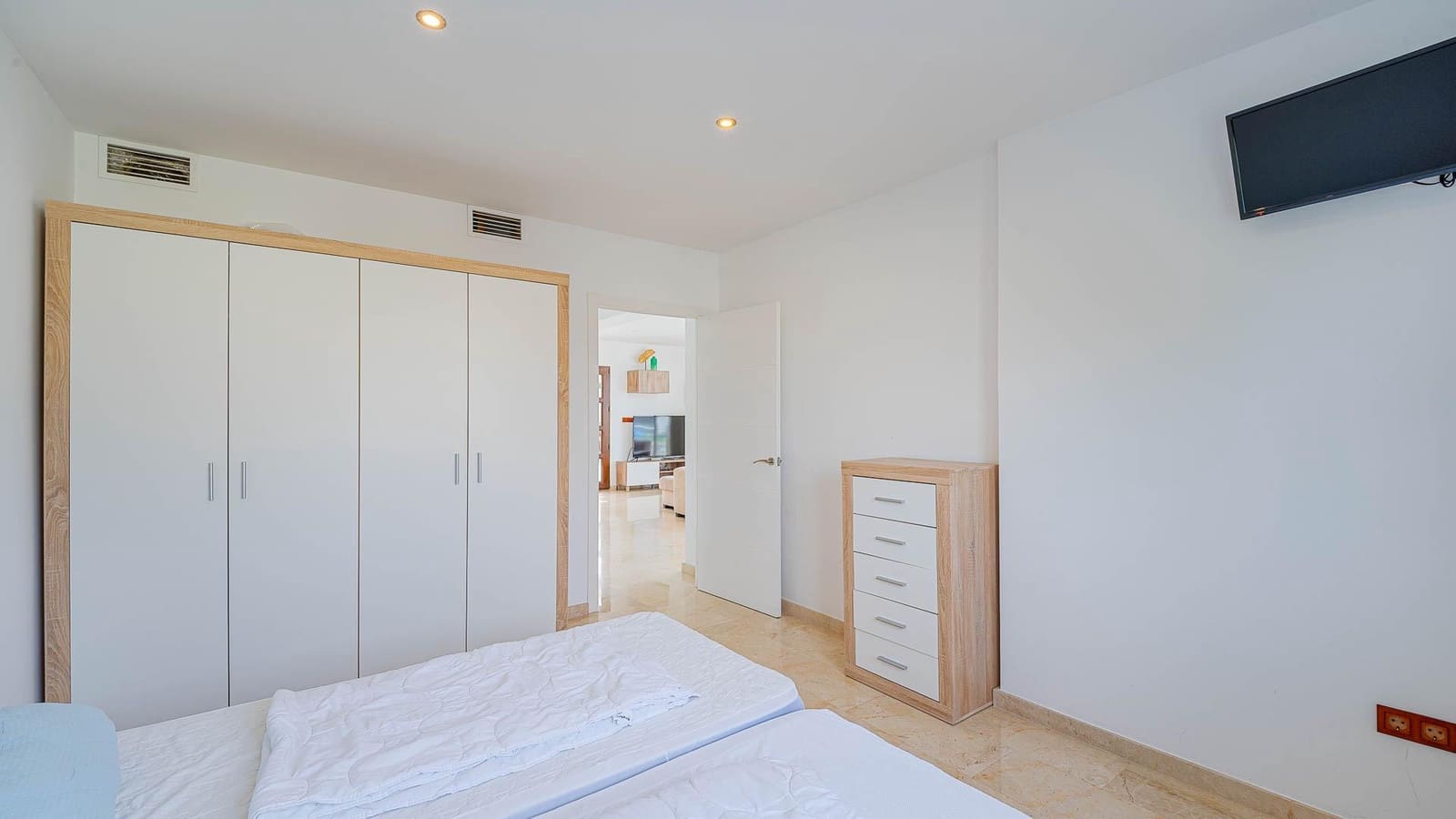 6 chambre Villa/Maison à vendre à Dona Pepa avec piscine - 565 000 € (Ref: 9652124)