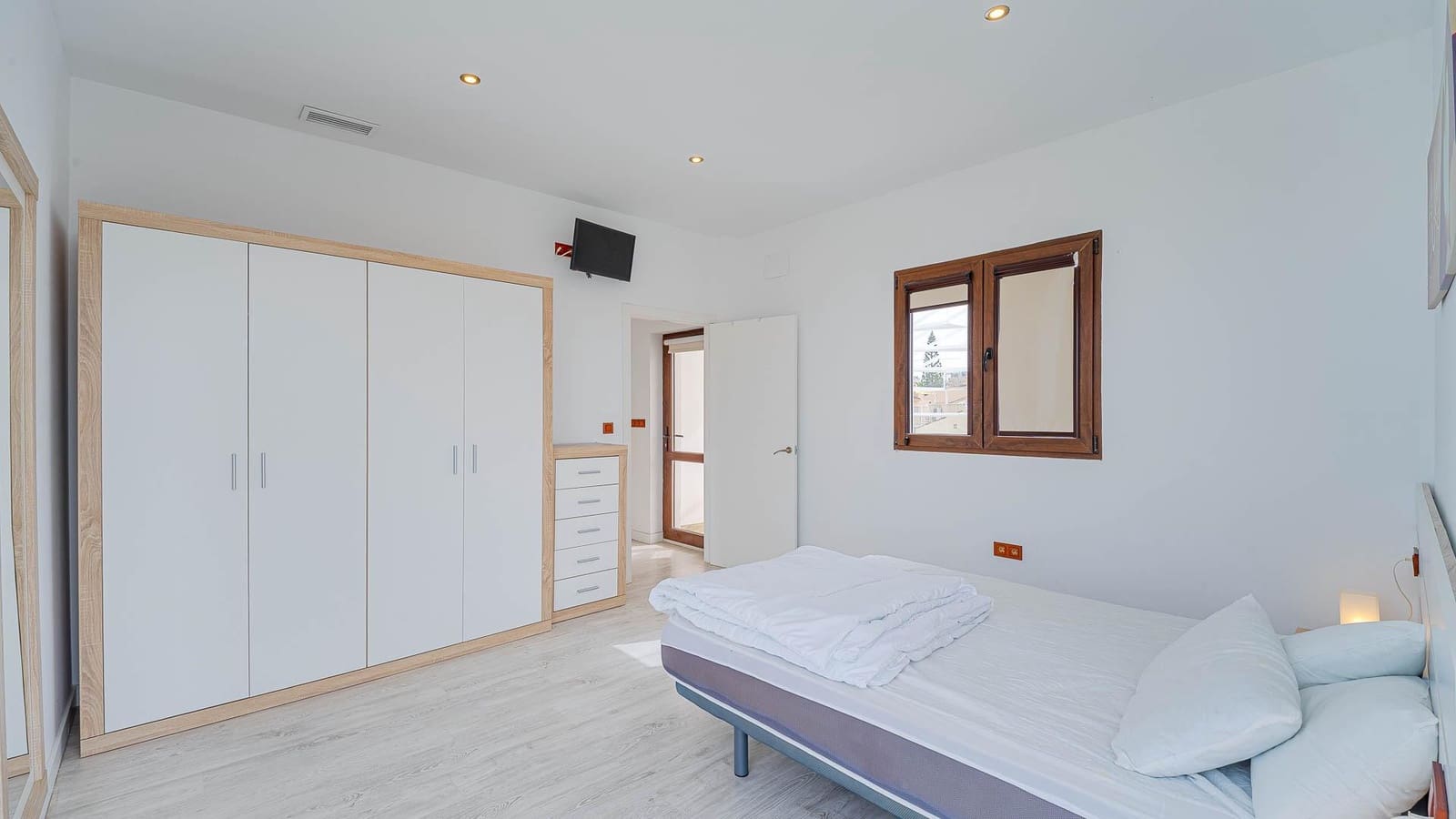 6 chambre Villa/Maison à vendre à Dona Pepa avec piscine - 565 000 € (Ref: 9652124)