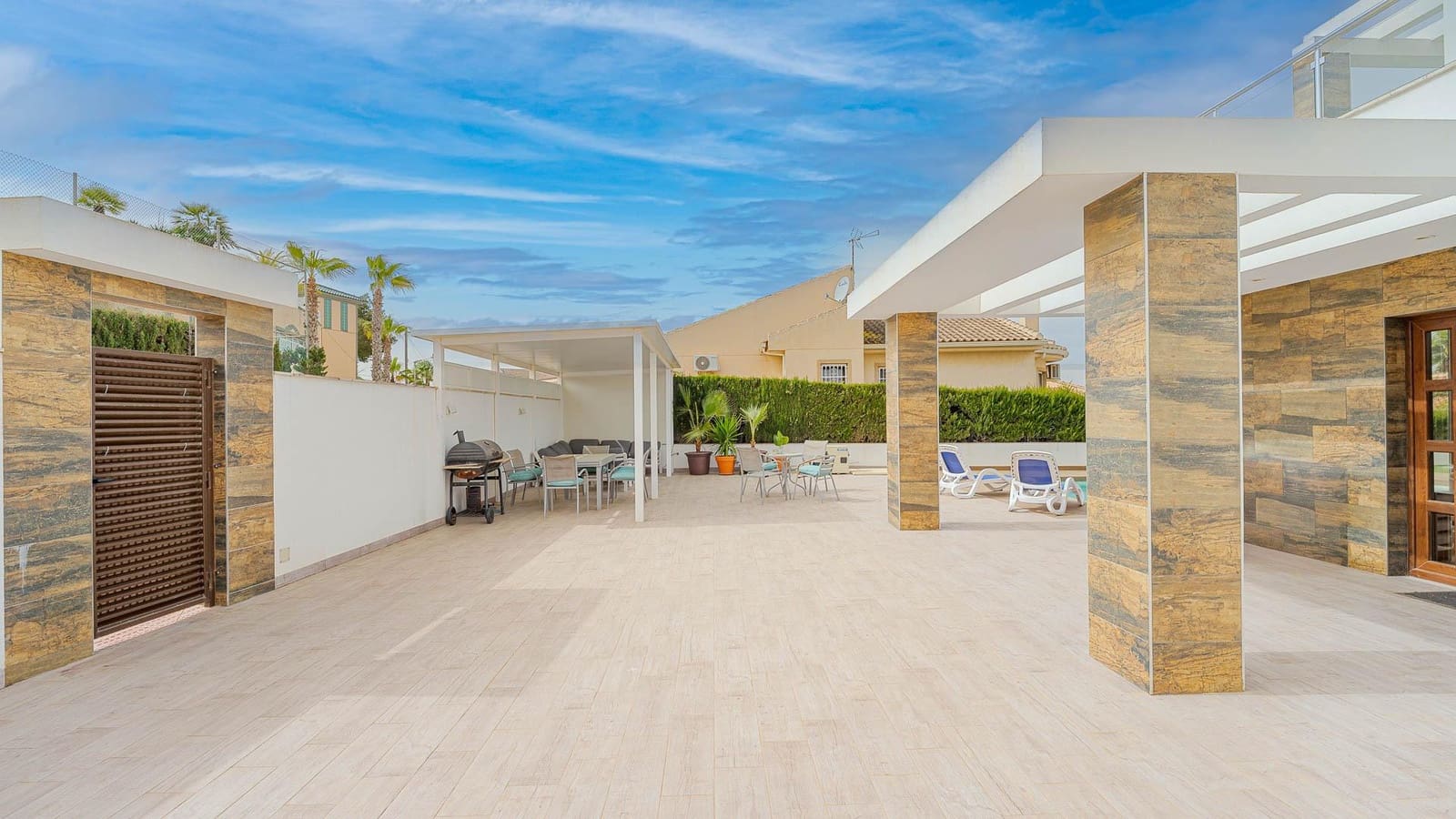 6 chambre Villa/Maison à vendre à Dona Pepa avec piscine - 565 000 € (Ref: 9652124)