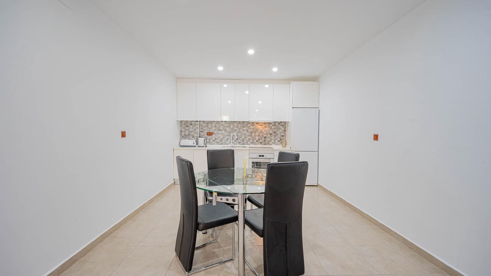 6 chambre Villa/Maison à vendre à Dona Pepa avec piscine - 565 000 € (Ref: 9652124)