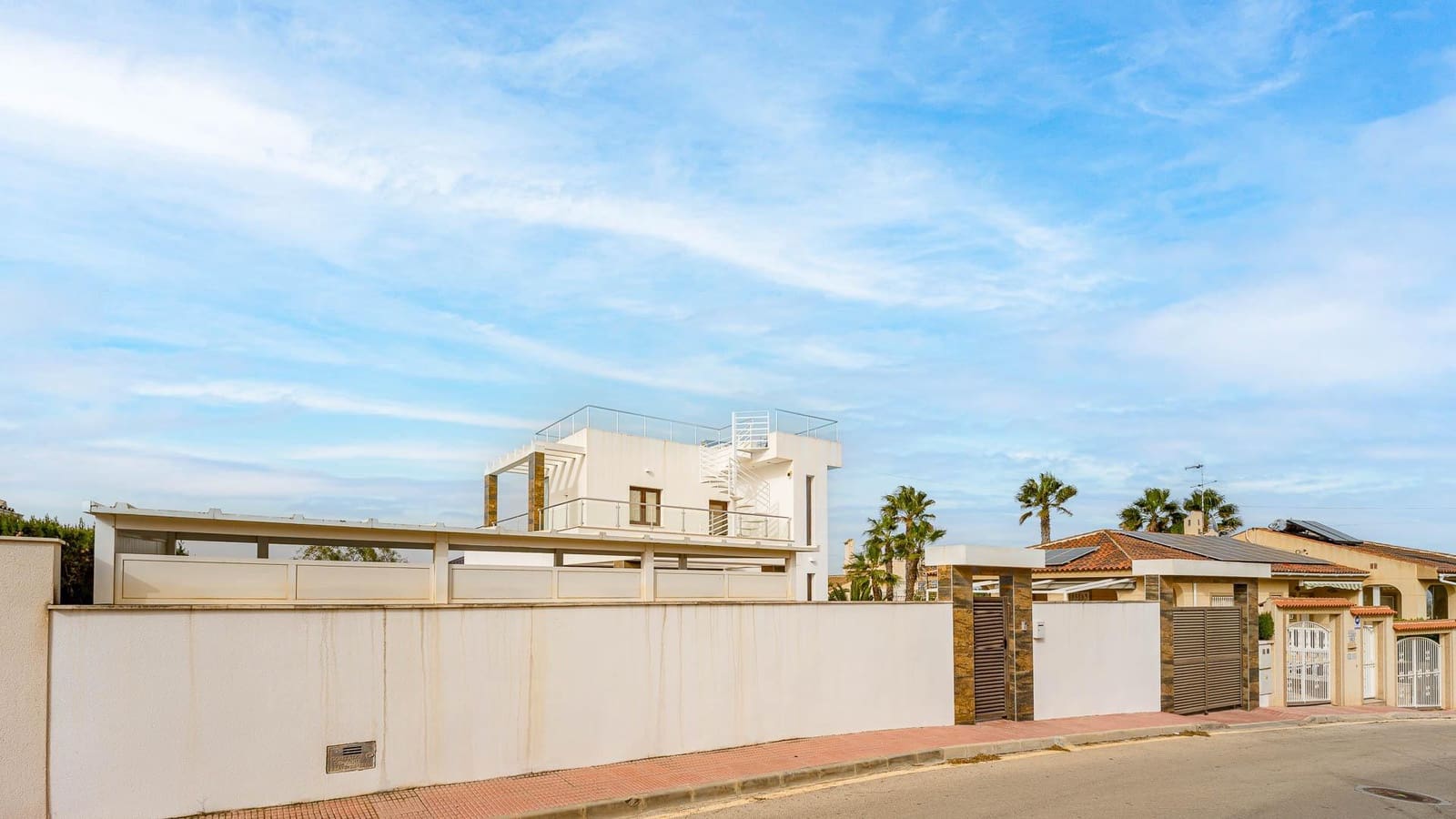 6 chambre Villa/Maison à vendre à Dona Pepa avec piscine - 565 000 € (Ref: 9652124)