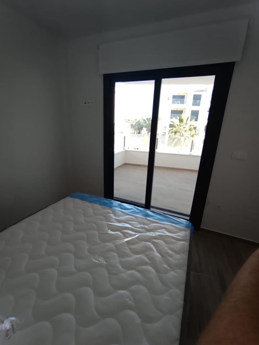 2 Zimmer Apartment zu verkaufen in Filipinas mit Pool - 285.000 € (Ref: 9656204)