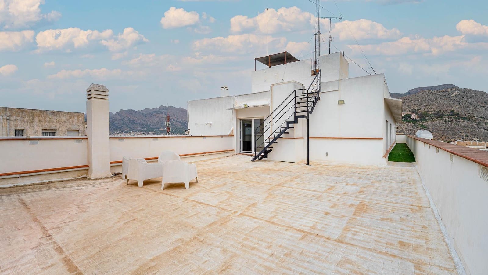 5 sypialnia Penthouse na sprzedaż w Orihuela - 450 000 € (Ref: 9656205)