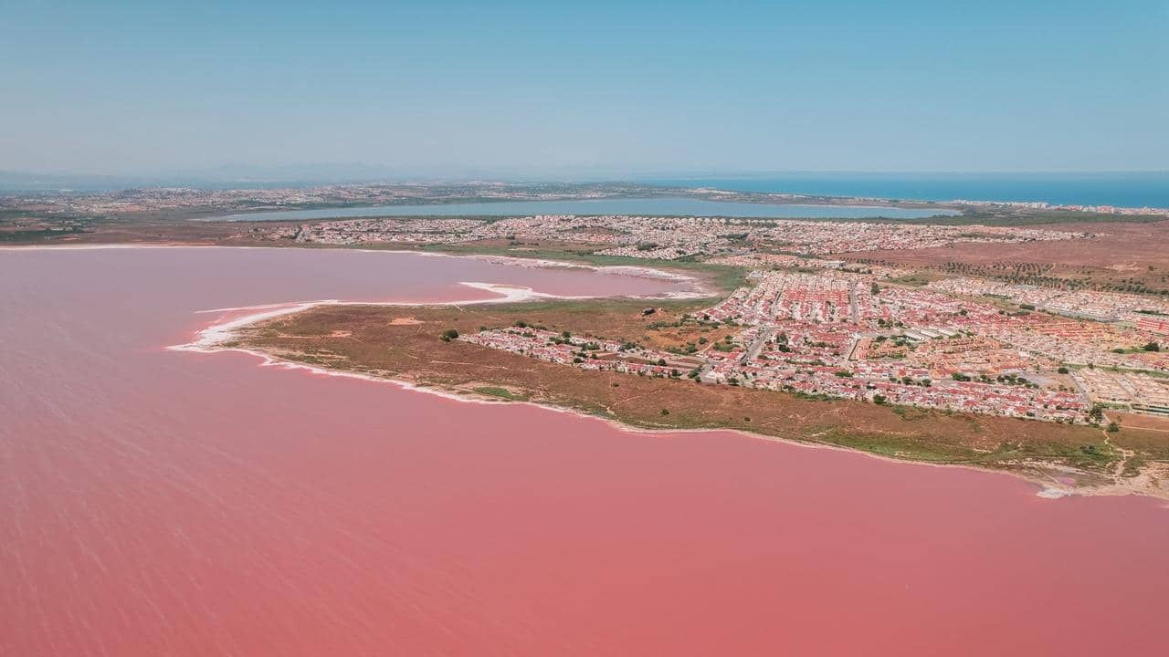 2 quarto Apartamento para venda em Torrevieja com piscina - 185 000 € (Ref: 9686560)