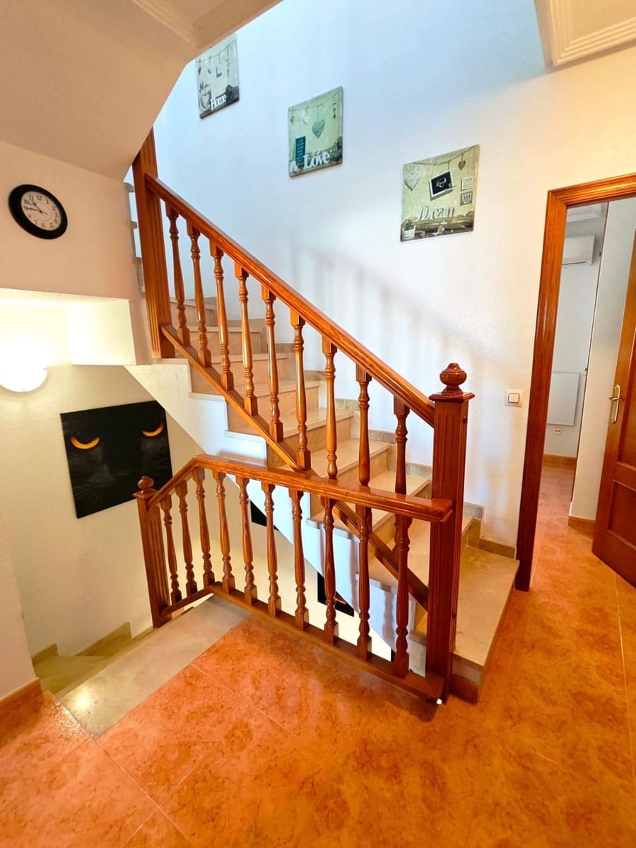 2 quarto Apartamento para venda em Torrevieja com piscina - 185 000 € (Ref: 9686560)