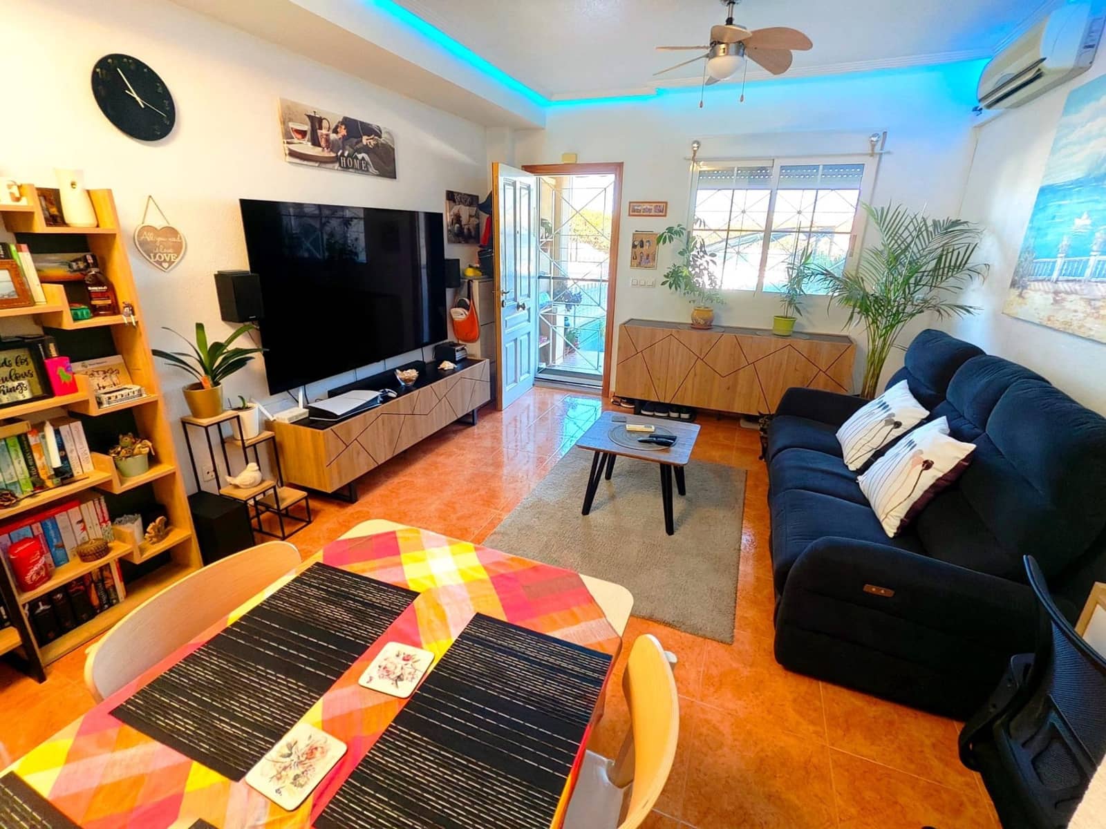 2 quarto Apartamento para venda em Torrevieja com piscina - 185 000 € (Ref: 9686560)