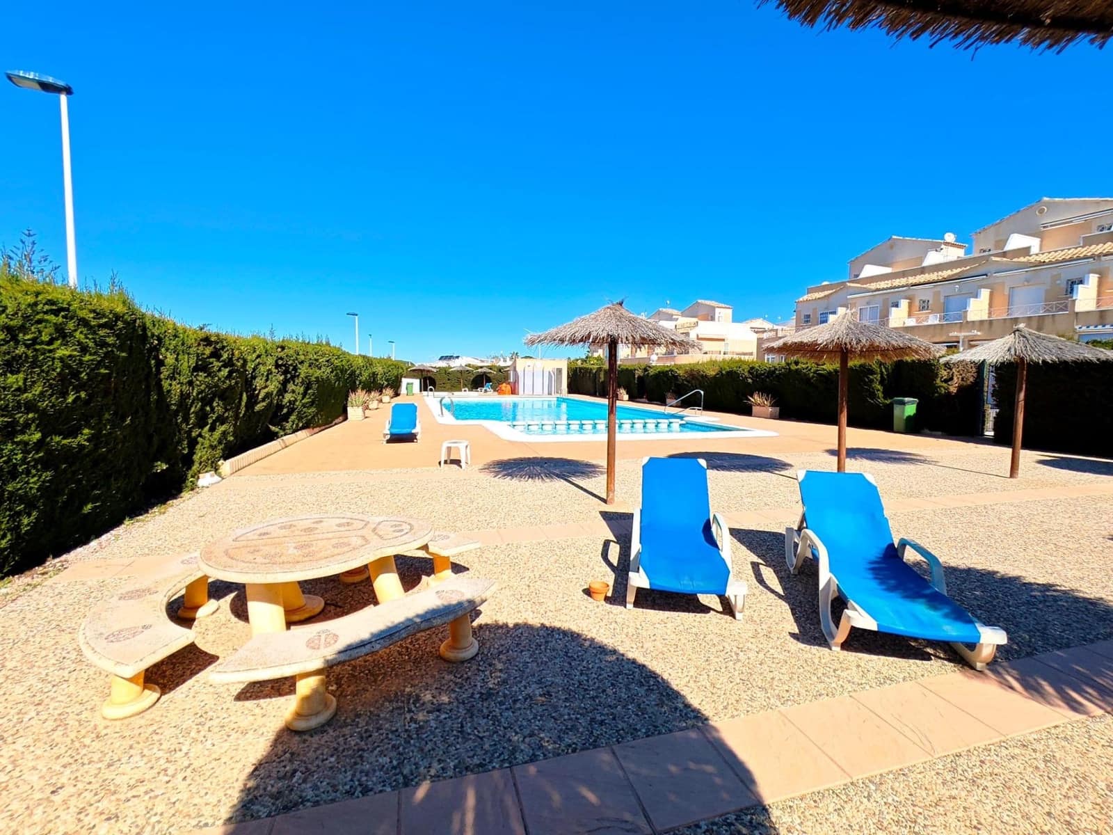 2 quarto Apartamento para venda em Torrevieja com piscina - 185 000 € (Ref: 9686560)