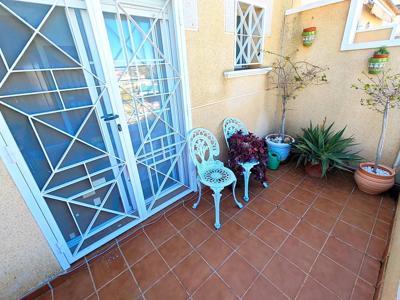 2 quarto Apartamento para venda em Torrevieja com piscina - 185 000 € (Ref: 9686560)