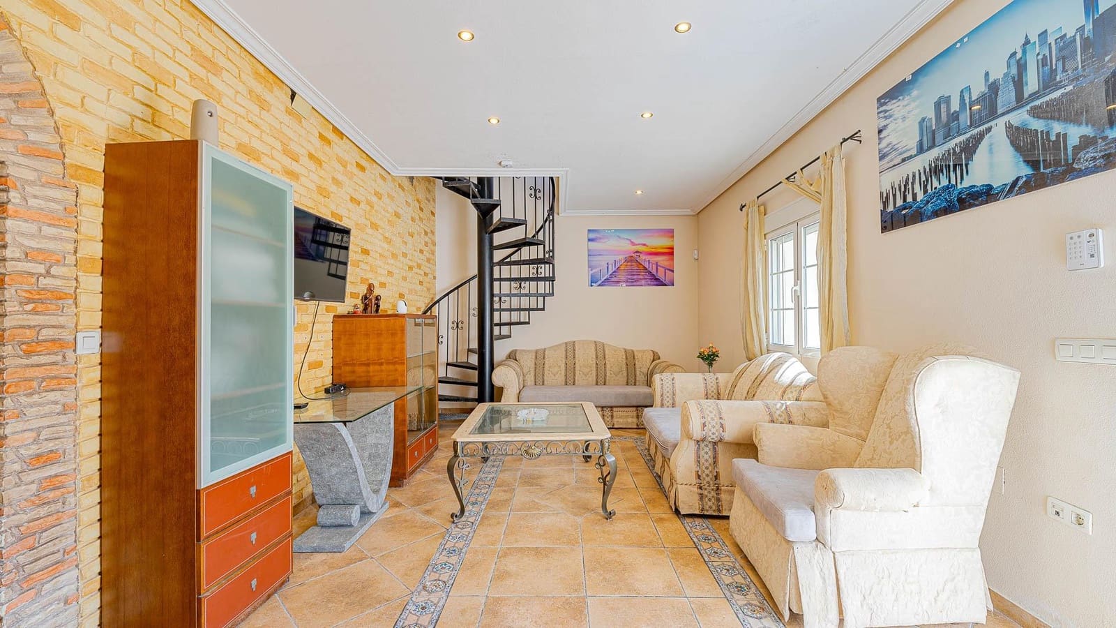 Chalet de 8 habitaciones en Rojales en venta con piscina - 425.000 € (Ref: 9695465)