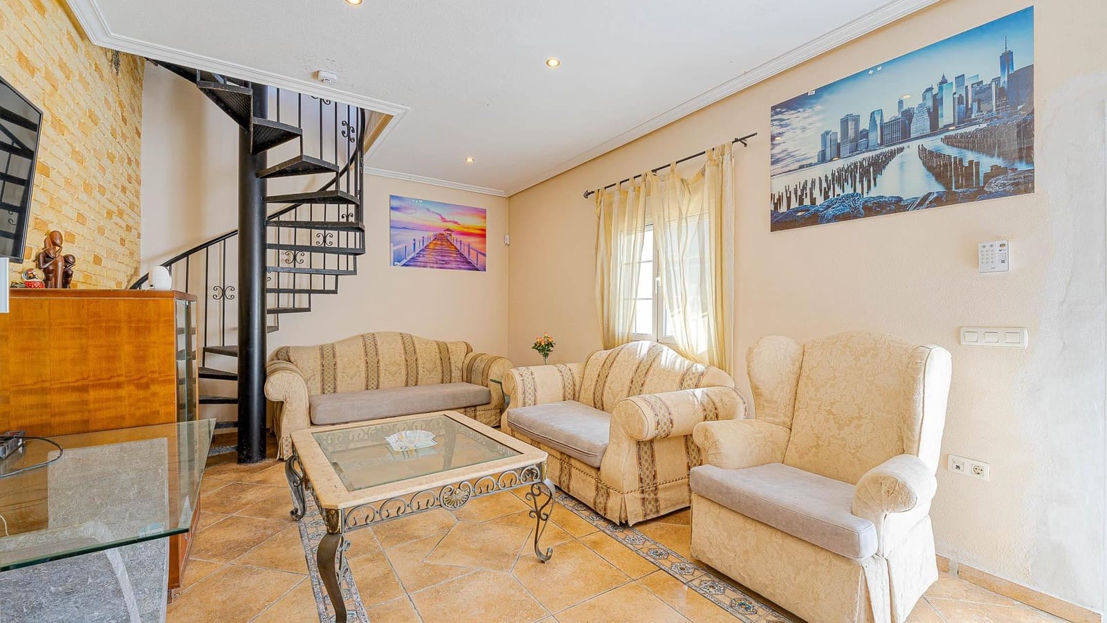 Chalet de 8 habitaciones en Rojales en venta con piscina - 425.000 € (Ref: 9695465)