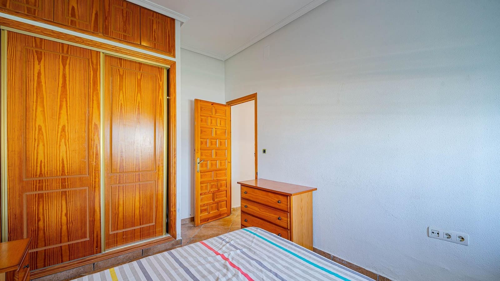 Chalet de 8 habitaciones en Rojales en venta con piscina - 425.000 € (Ref: 9695465)