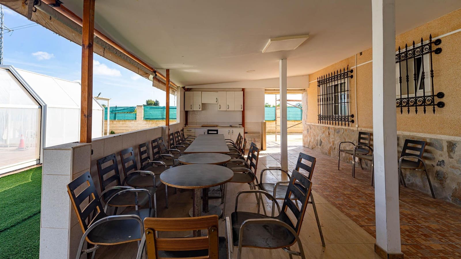 Chalet de 8 habitaciones en Rojales en venta con piscina - 425.000 € (Ref: 9695465)