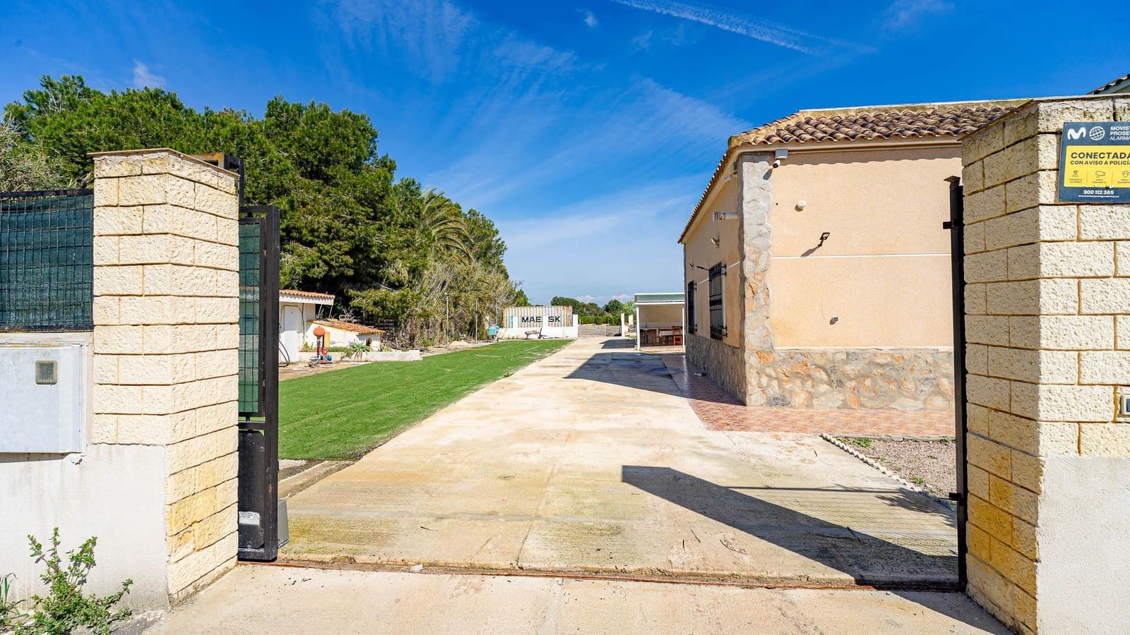 Chalet de 8 habitaciones en Rojales en venta con piscina - 425.000 € (Ref: 9695465)