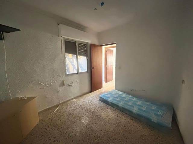 3 soveværelse Rækkehus til salg i Centro - Muelle Pesquero, Torrevieja - € 145.000 (Ref: 9695466)