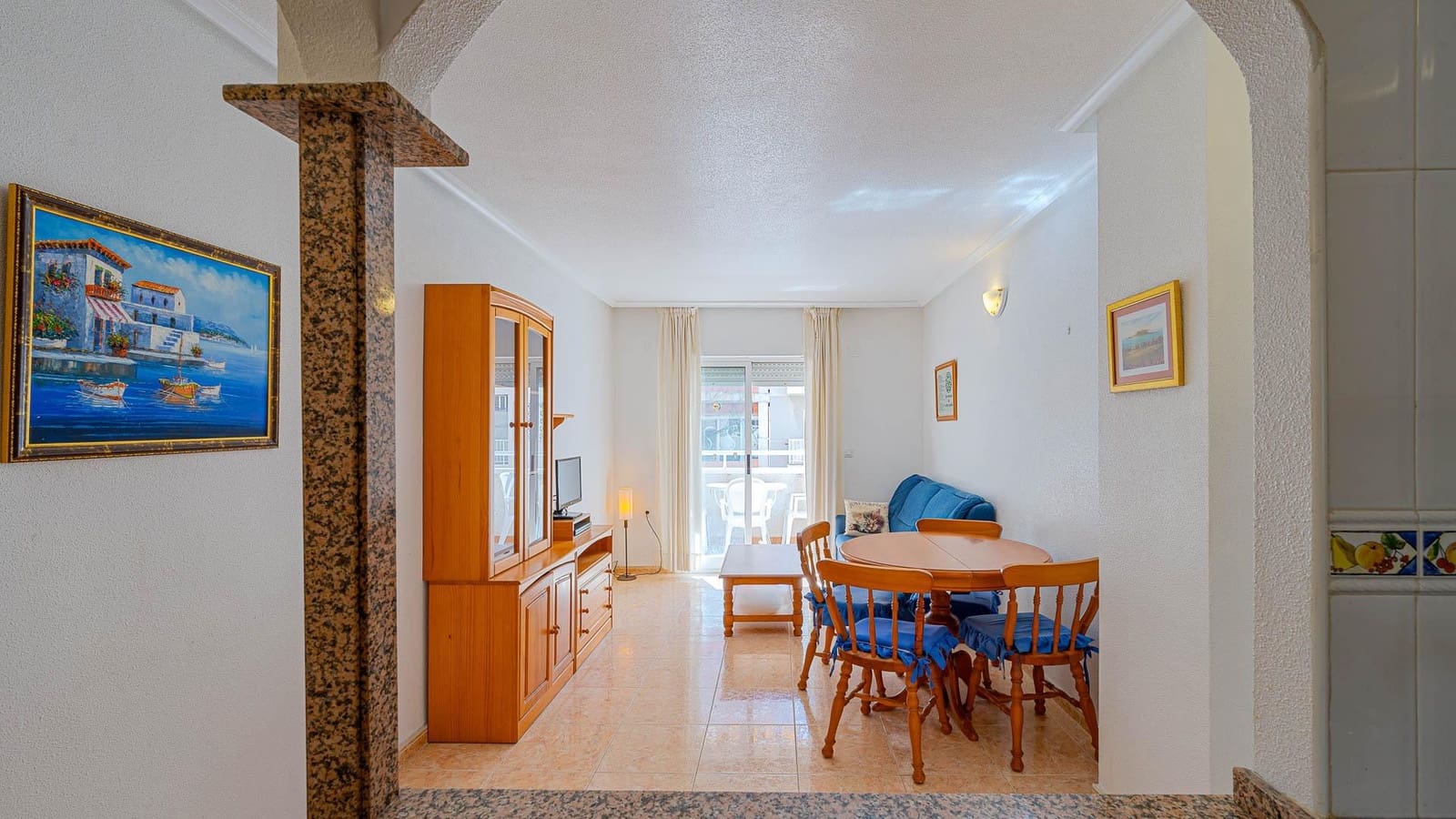 2 bedroom Apartment for sale in Torrevieja with pool - € 134,999 (Ref: 9695467)