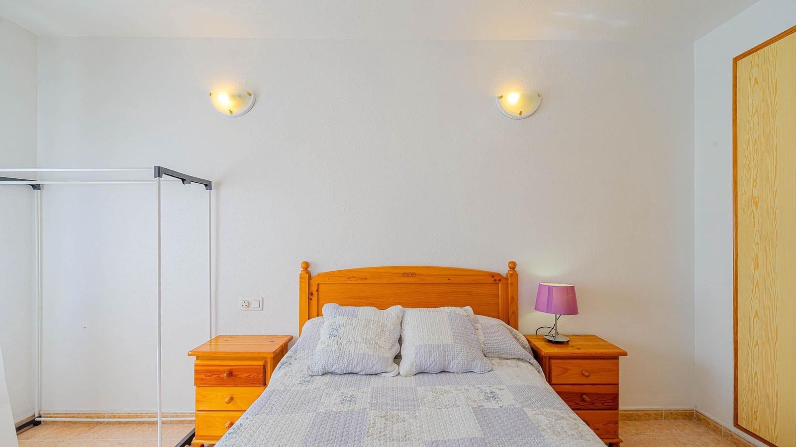 2 bedroom Apartment for sale in Torrevieja with pool - € 134,999 (Ref: 9695467)