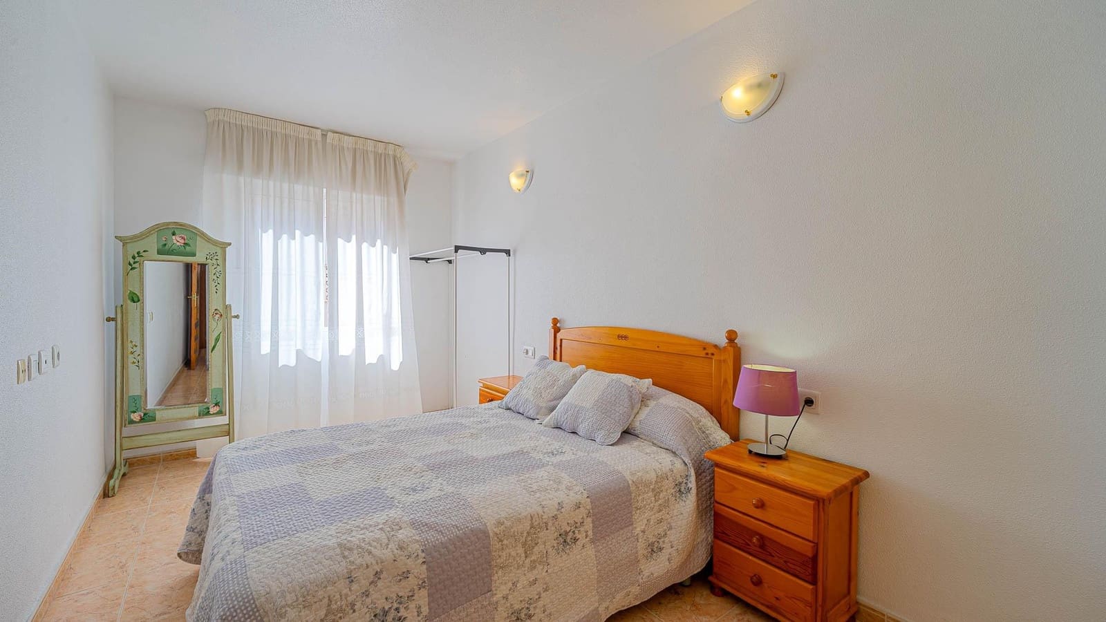 2 bedroom Apartment for sale in Torrevieja with pool - € 134,999 (Ref: 9695467)