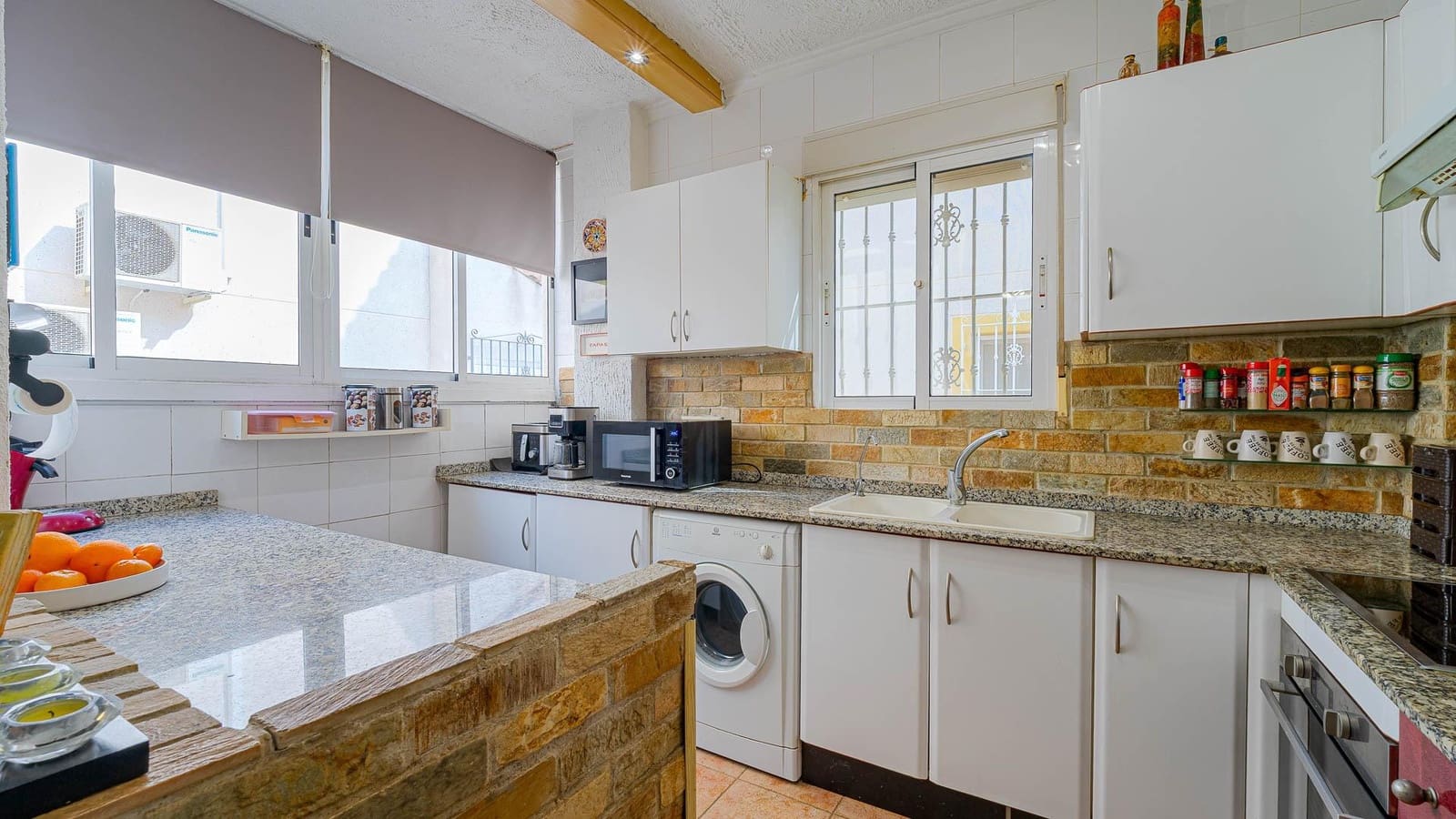 3 bedroom Apartment for sale in San Miguel de Salinas with pool - € 239,999 (Ref: 9715025)