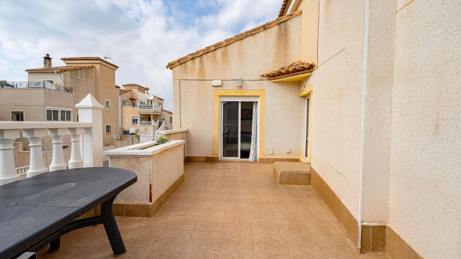 3 bedroom Apartment for sale in San Miguel de Salinas with pool - € 239,999 (Ref: 9715025)