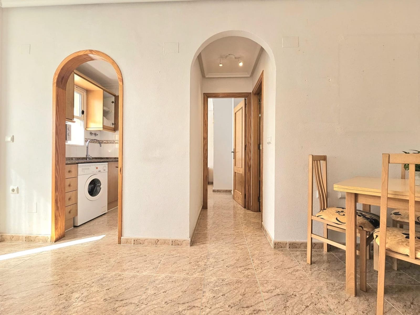 1 Zimmer Apartment zu verkaufen in Torrevieja - 115.000 € (Ref: 9720098)