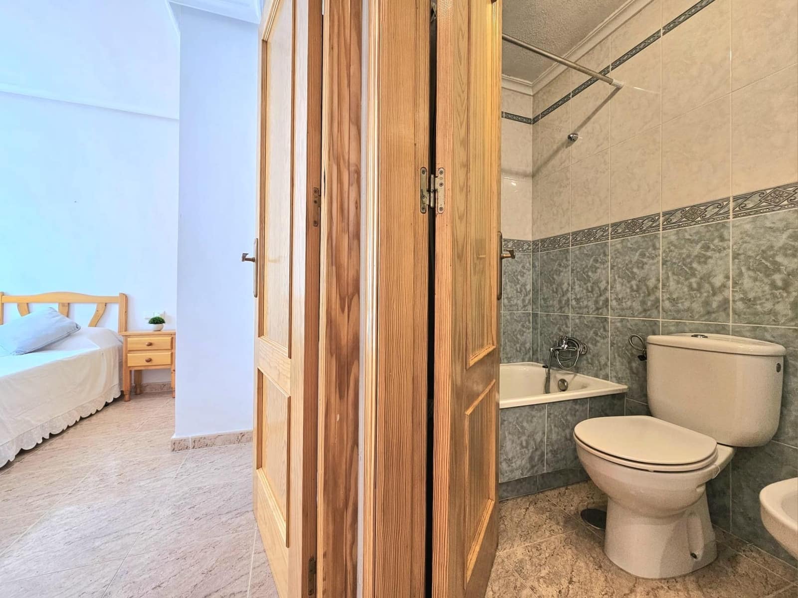 1 Zimmer Apartment zu verkaufen in Torrevieja - 115.000 € (Ref: 9720098)