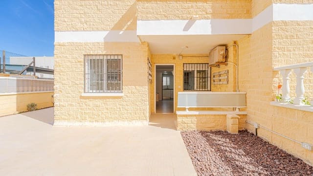 2 soveværelse Lejlighed til salg i Aguas Nuevas, Torrevieja med swimmingpool - € 159.999 (Ref: 9721812)