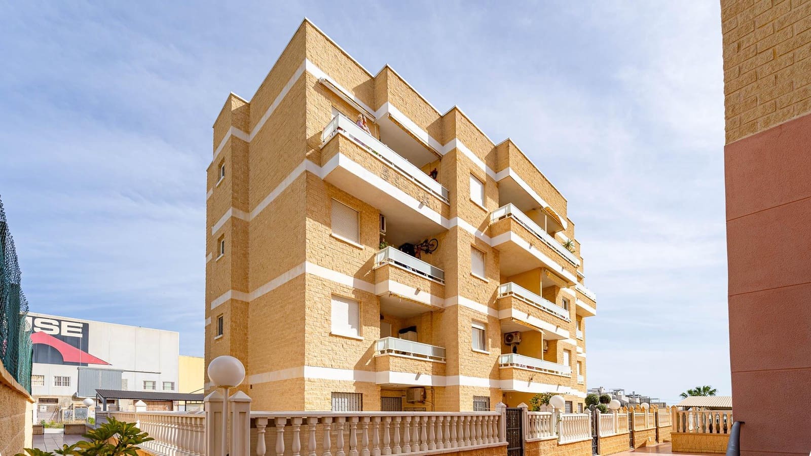 2 chambre Appartement à vendre à Aguas Nuevas avec piscine - 159 999 € (Ref: 9721812)