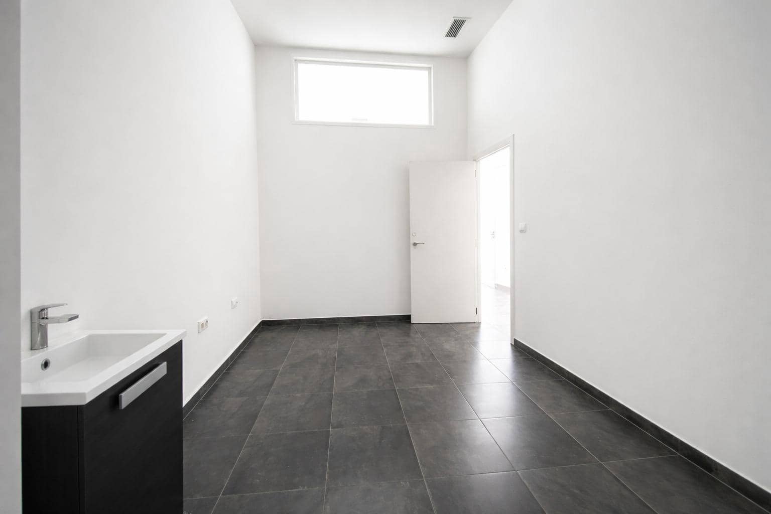 5 soveværelse Erhverv til salg i Alfaz del Pi / L'Alfas del Pi - € 340.000 (Ref: 9729345)
