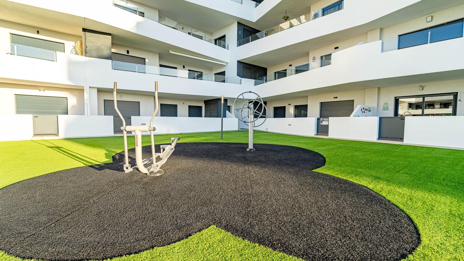 2 chambre Appartement à vendre à San Miguel de Salinas avec piscine - 250 000 € (Ref: 9735680)