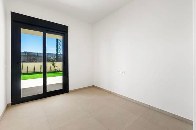 2 quarto Apartamento para venda em La Veleta, Torrevieja com piscina - 350 000 € (Ref: 9735685)