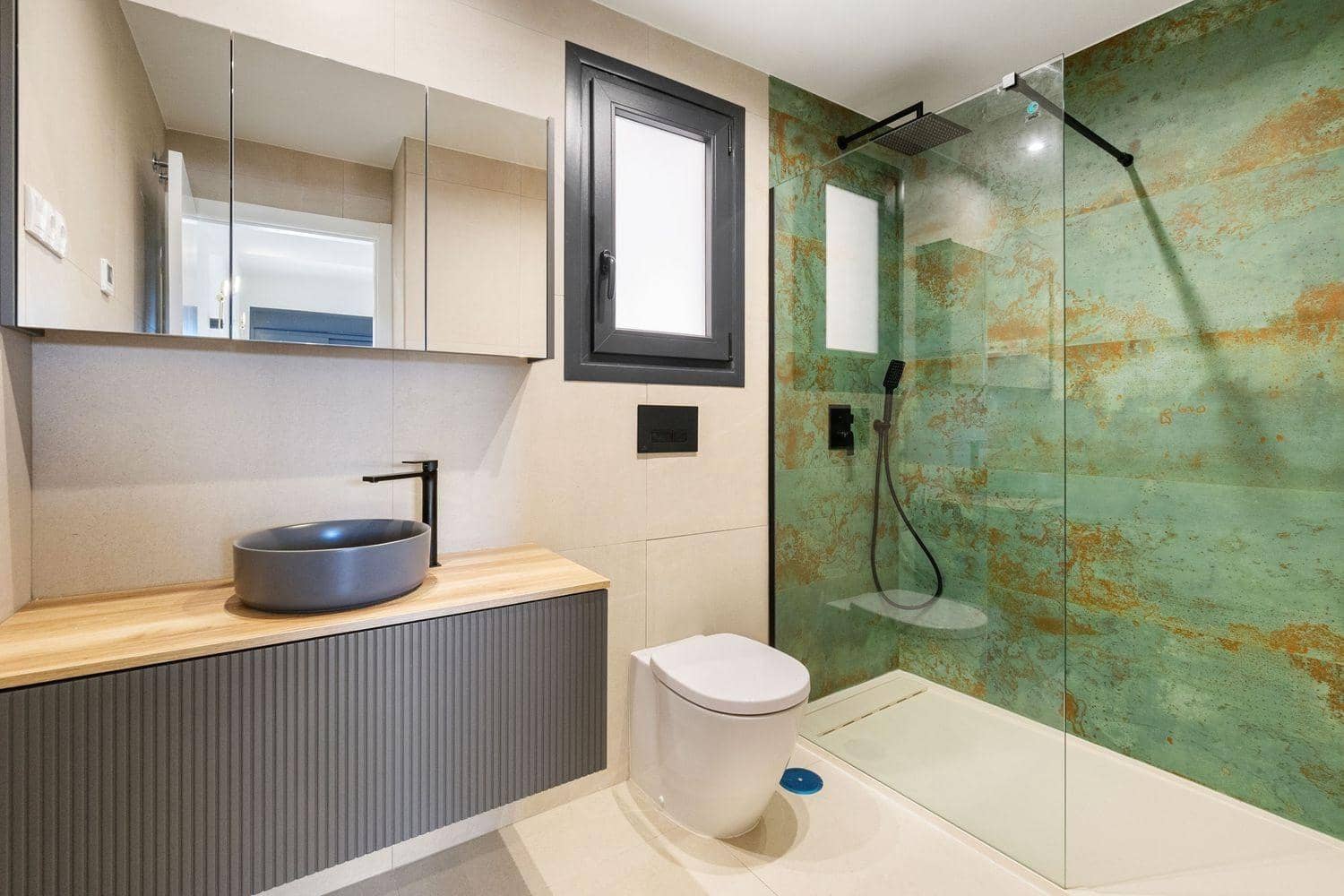 2 quarto Apartamento para venda em La Veleta com piscina - 350 000 € (Ref: 9735685)