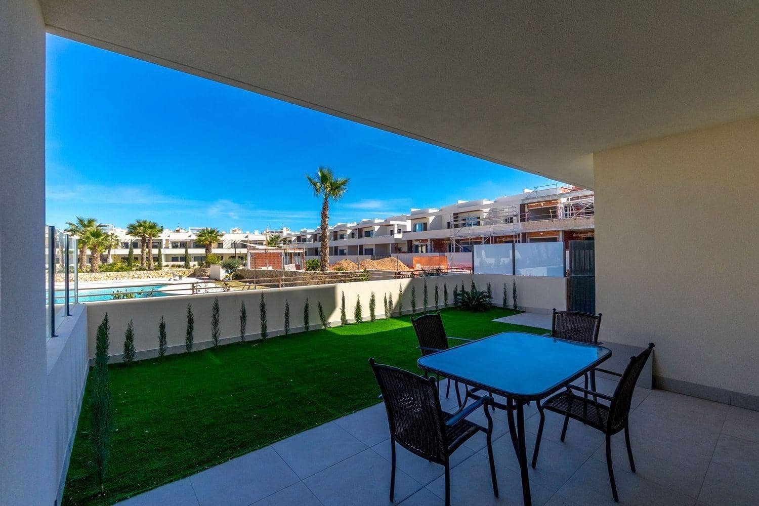 2 bedroom Apartment for sale in La Veleta with pool - € 360,000 (Ref: 9735686)