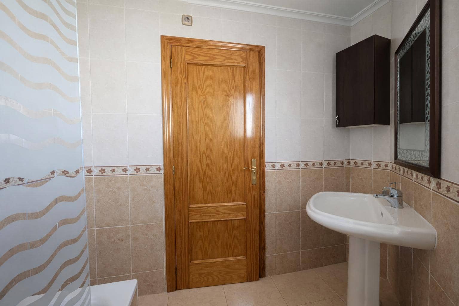 3 bedroom Villa for sale in Rojales with garage - € 235,000 (Ref: 9735687)